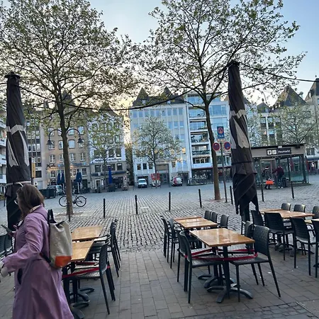 Villa Koeln City 아파트 *